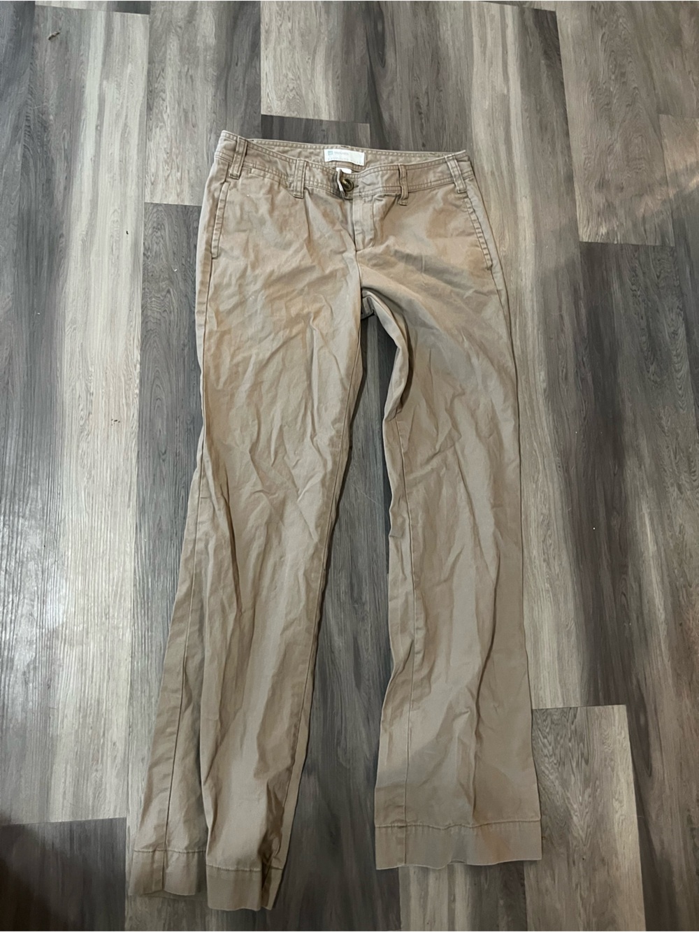 Gap Favorite Khaki Womens Size 6 Long Straight Leg Khaki Pants Chino Casual